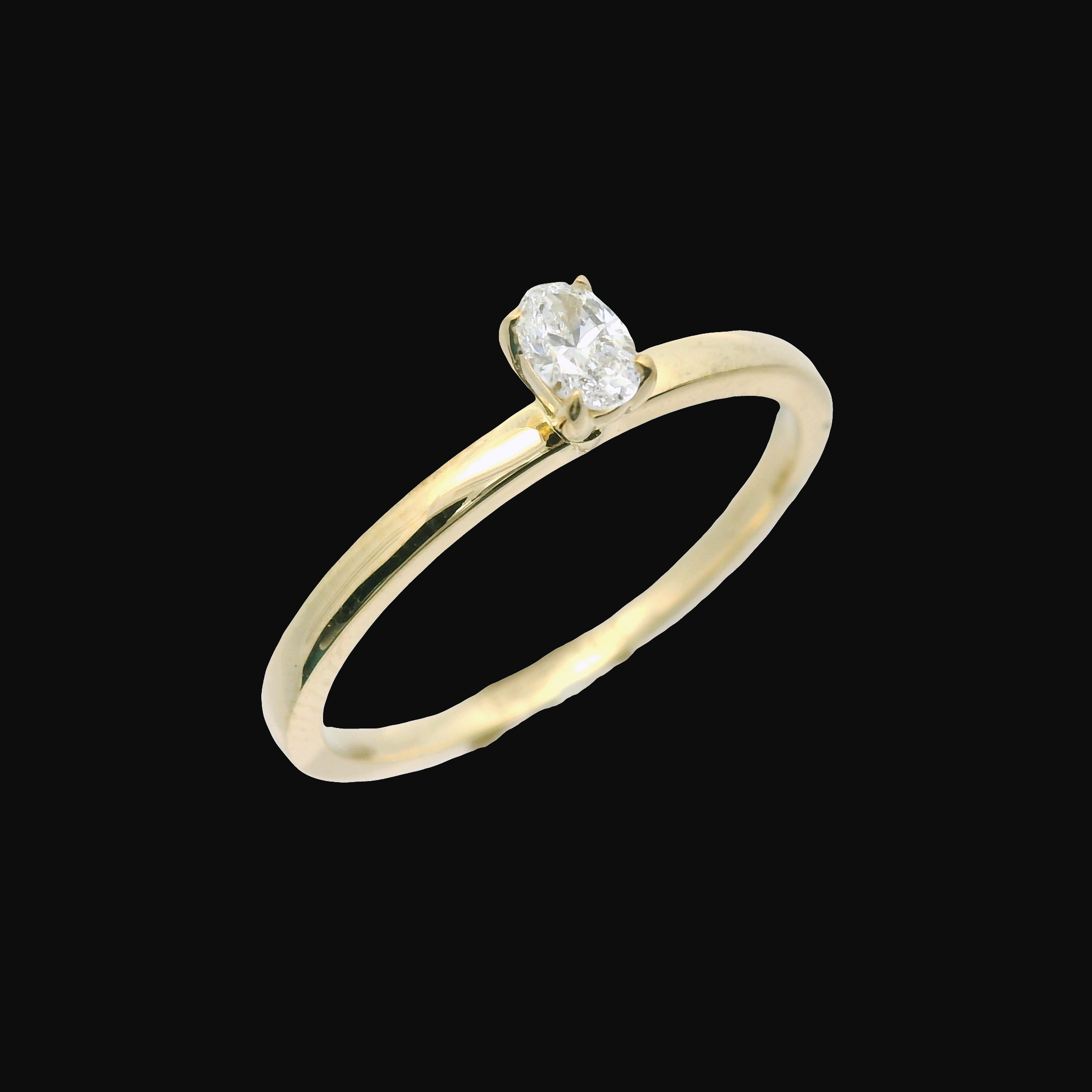 Luna Engagement Ring